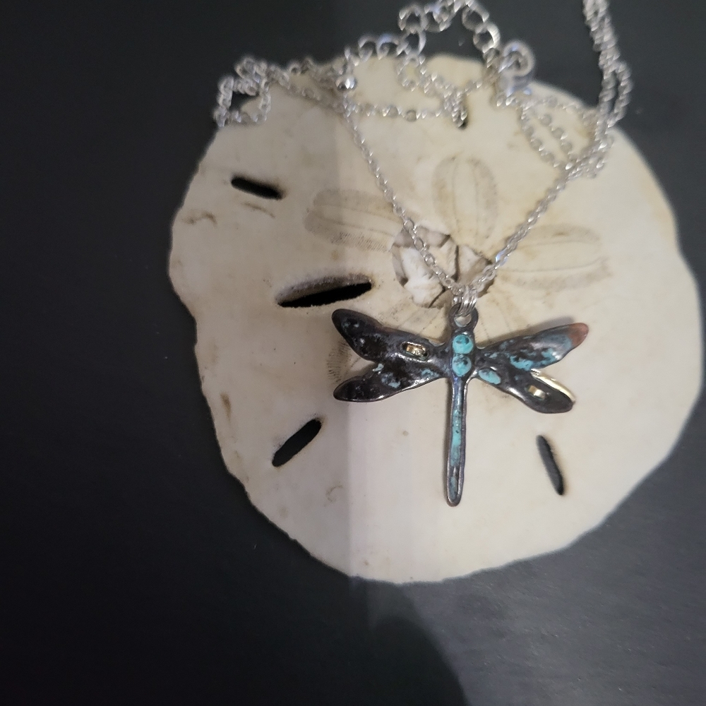 Silver dragonfly pendant necklace